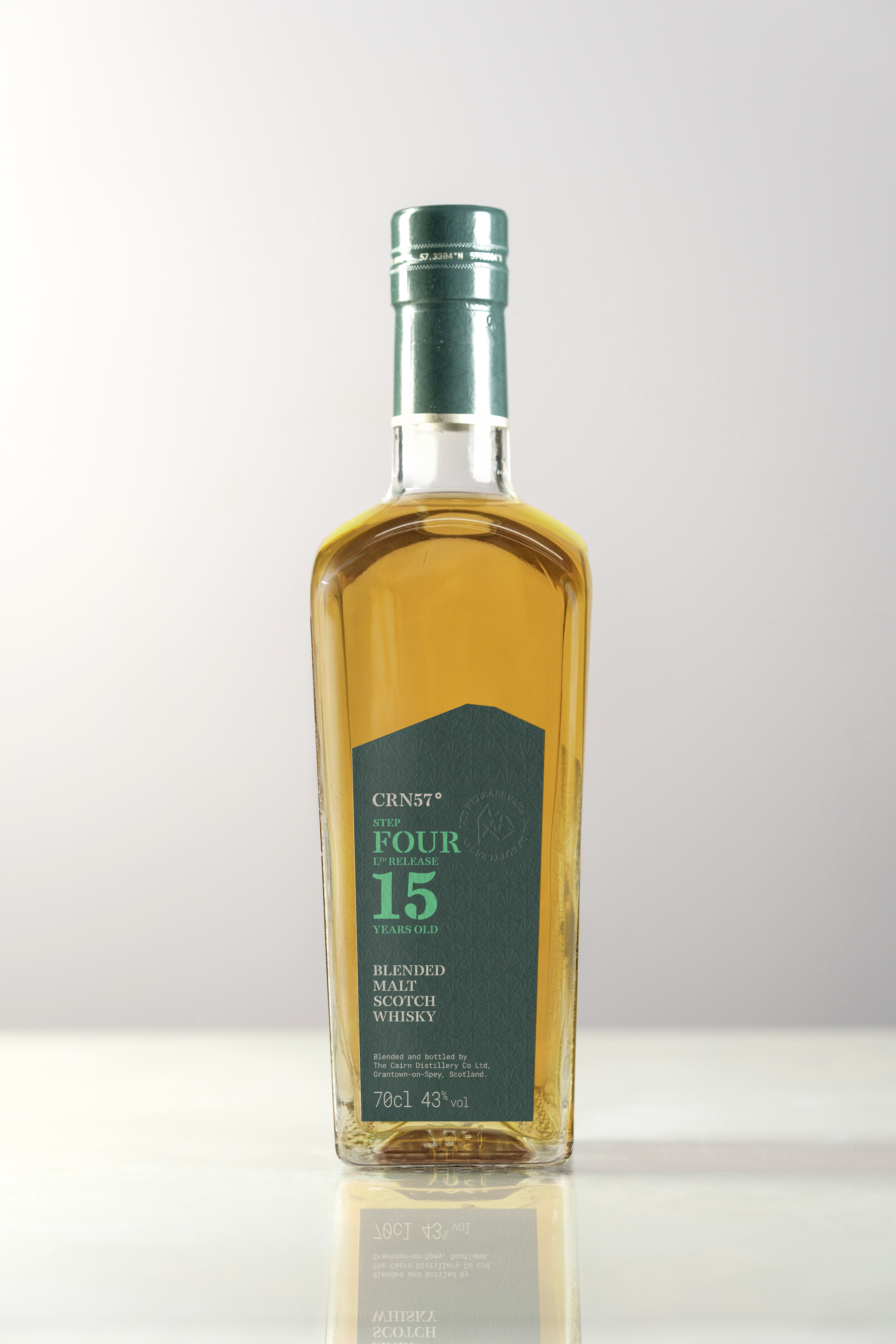 CRN57° Scottish whisky | The Cairn